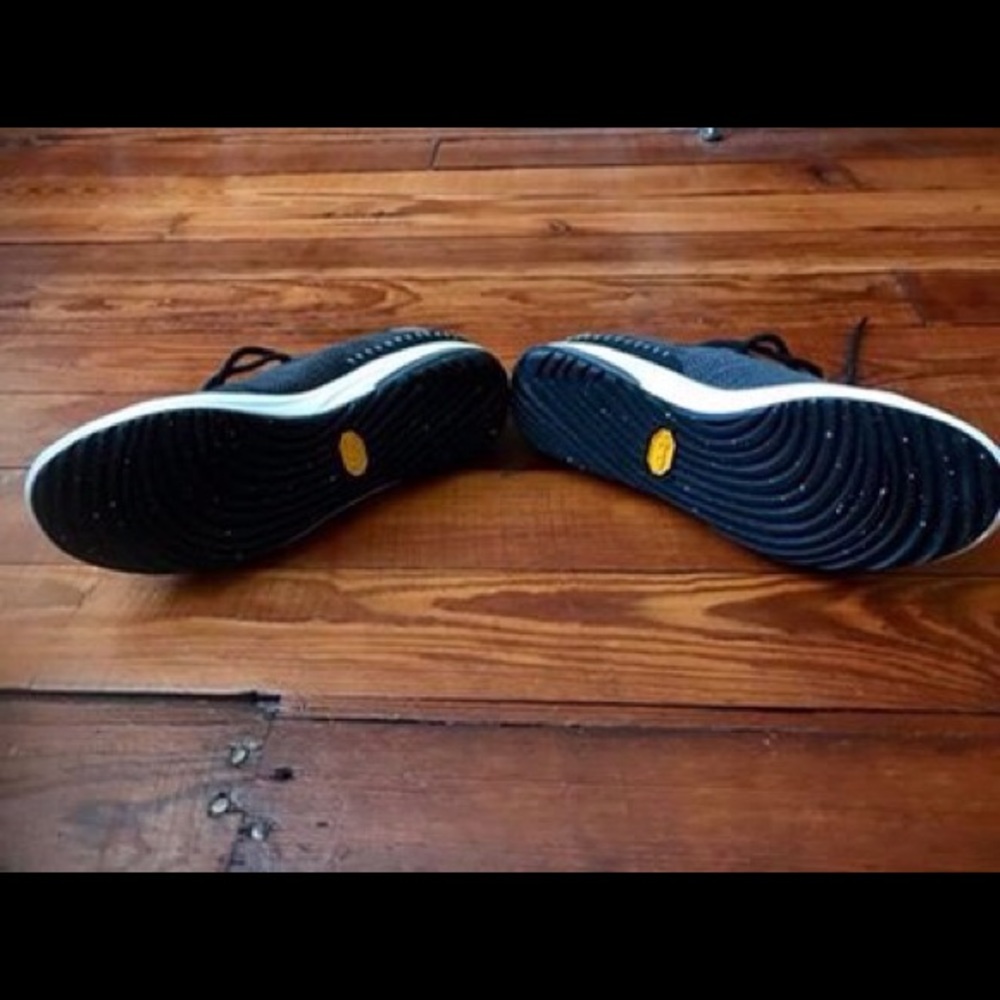 Merrell women’s shoes - Picture 2 of 4